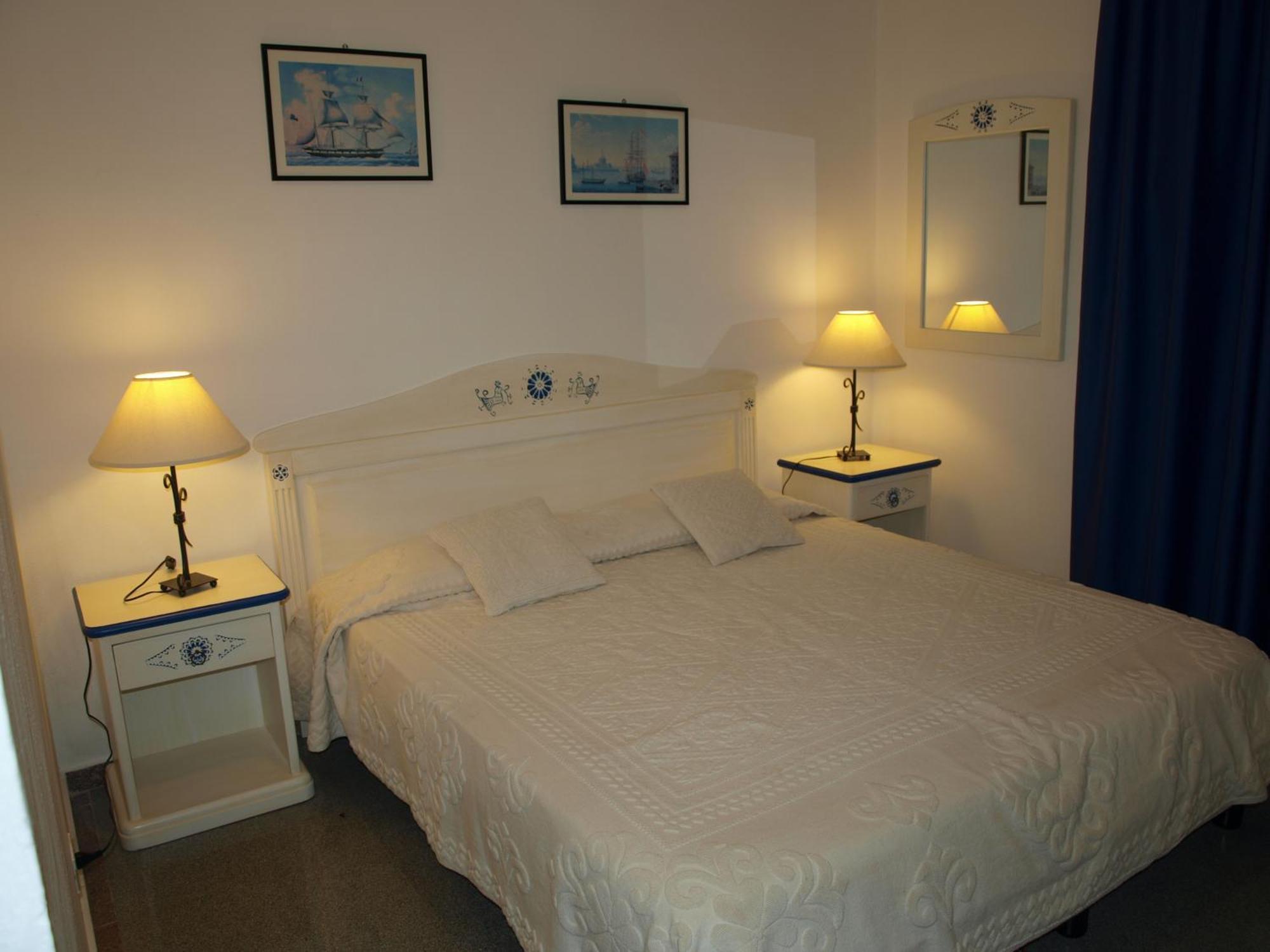 Hotel La Conchiglia La Maddalena  Chambre photo