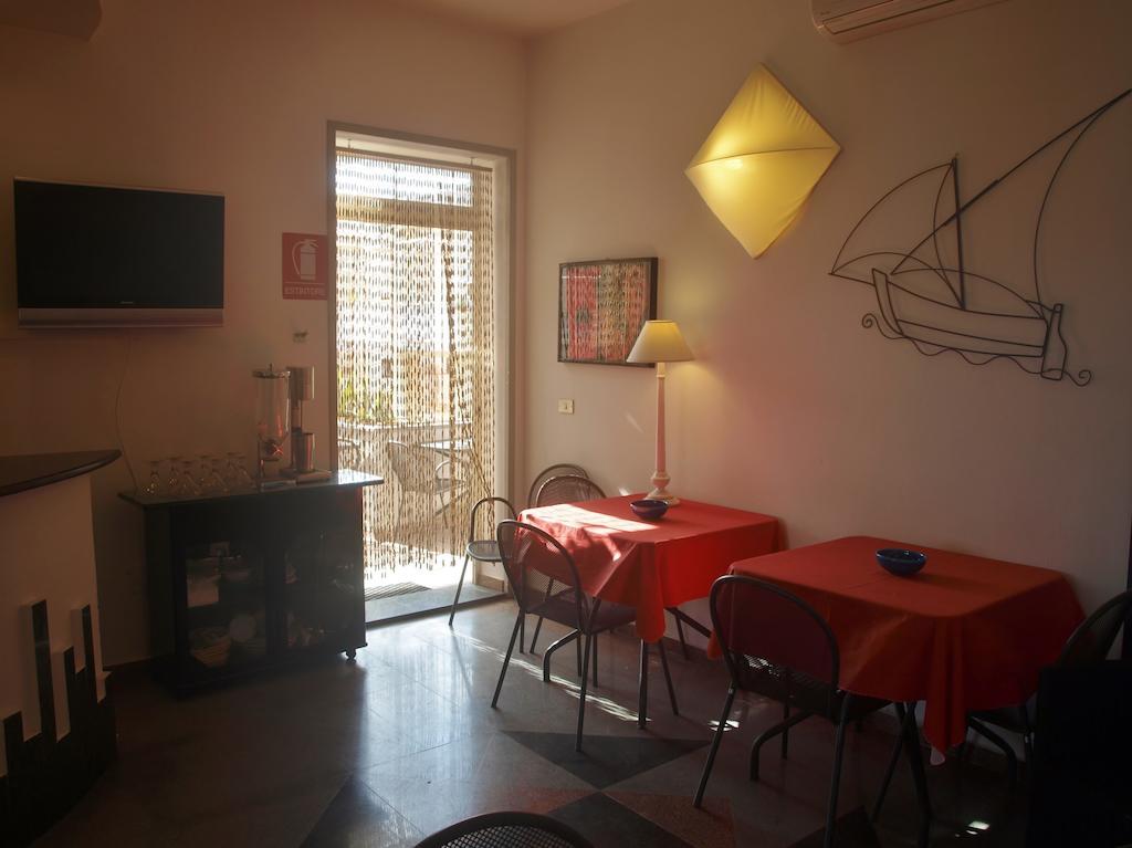 Hotel La Conchiglia La Maddalena  Extérieur photo