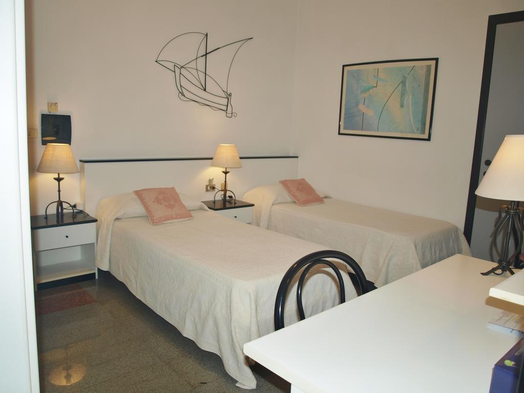 Hotel La Conchiglia La Maddalena  Chambre photo