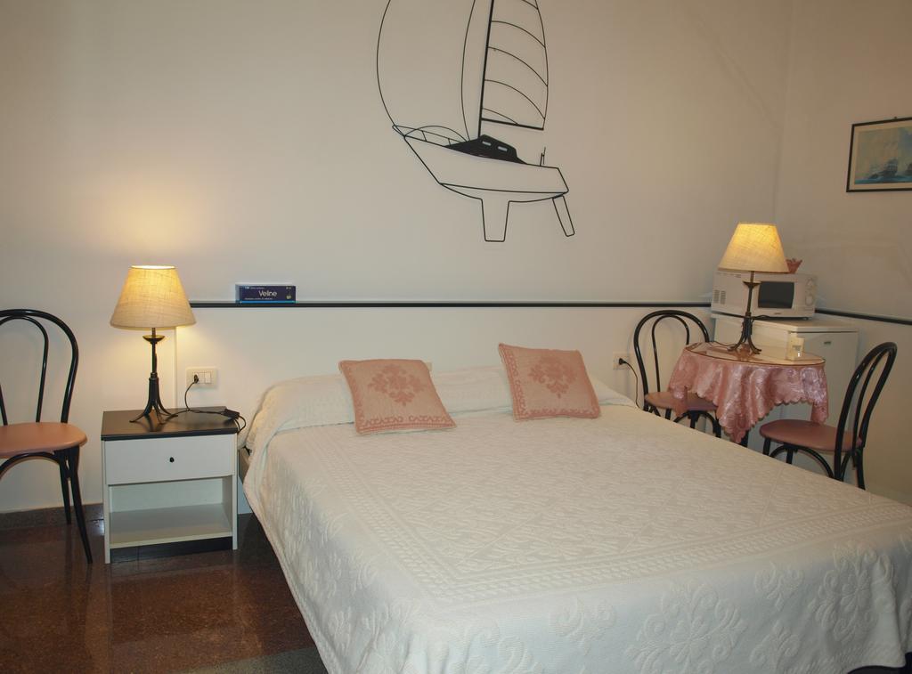 Hotel La Conchiglia La Maddalena  Chambre photo