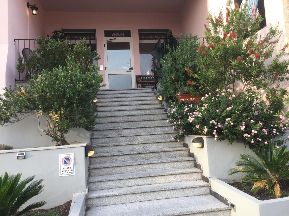 Hotel La Conchiglia La Maddalena  Extérieur photo